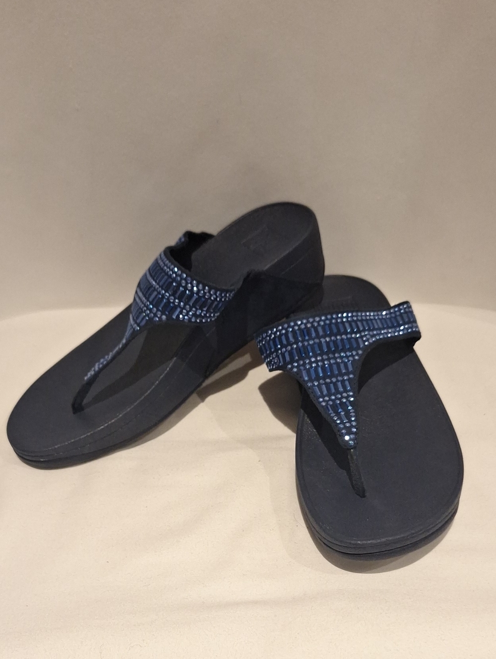 Fitflop Incastone Women’s Navy Blue Beaded Wedge Flip Flops